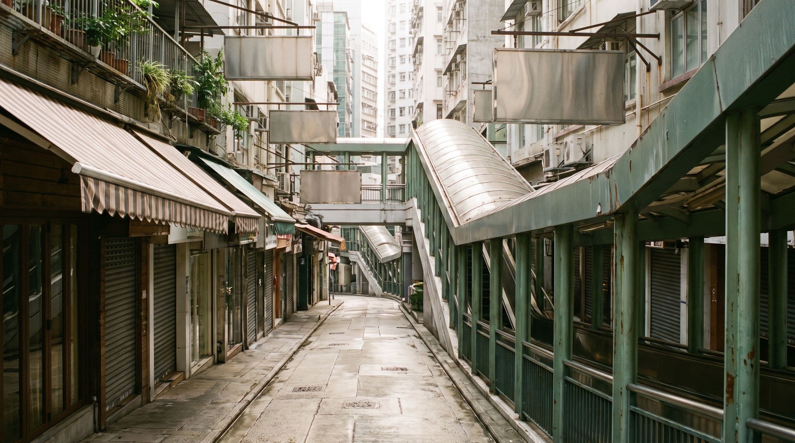 The Central–Mid-Levels Escalator: What It Is, How to Ride It & What to See